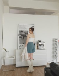 【Stark Minimalism 2.0】High-Waist Slit Skort