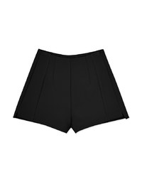 Waist Fitted Shorts