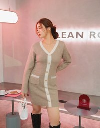 V-Neck Buttoned Knitted Mini Dress