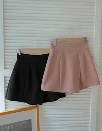 【Stark Minimalism 2.0】 High-Waist Heating Slit Skort