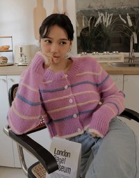 Colorful Line Knitted Crop Top
