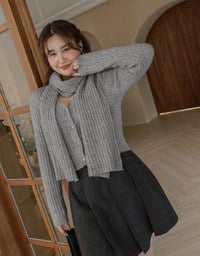 Ribbed Knit Button Front Cropped Top (With Scarf)