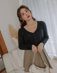 Basic Long Sleeve Button Up Knit Top