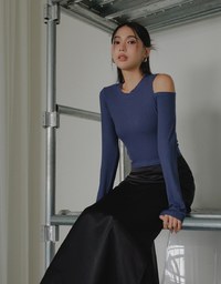 Asymmetric One Shoulder Ribbed Top