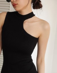 Asymmetric Off Shoulder Bodycon Padded Mini Dress