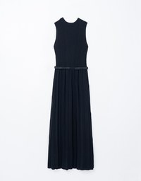 Elegant Knit Maxi Dress (With Belt)