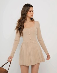 Long Sleeve A Line Pleated Knitted Mini Dress