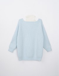 Cold Shoulder Oversized Knit Top With Color Block Design