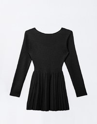 Long Sleeve A Line Pleated Knitted Mini Dress