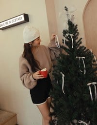 Fleece Flurry Crewneck Side Drawstring Sweatshirts