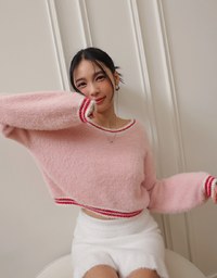 Long Sleeve Mohair Edge Trimmed Cropped Sweater