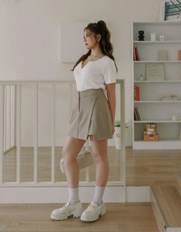 【Stark Minimalism 2.0】High Waisted V Cut Skorts