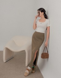 Padded Side Hips Suit Fabric Midi Skirt with Slit Perfect Body Curves