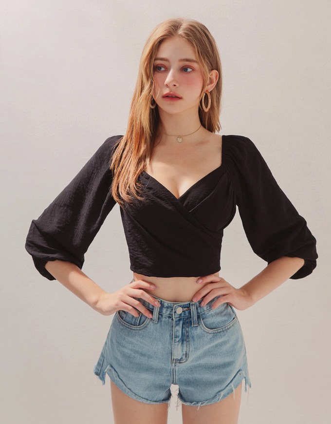 Crossover Scrunch Puff Sleeves Crop Top