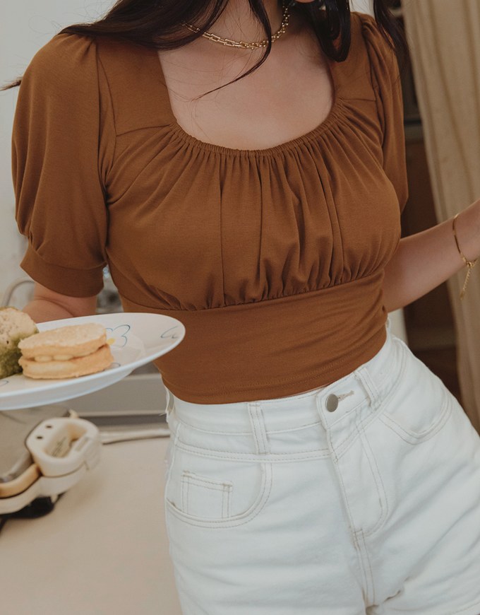 Ruched With Puffy Sleeves Crop Top