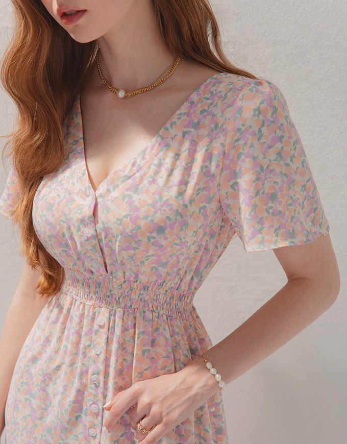 Feminine Printed Button-Front Midi Dress