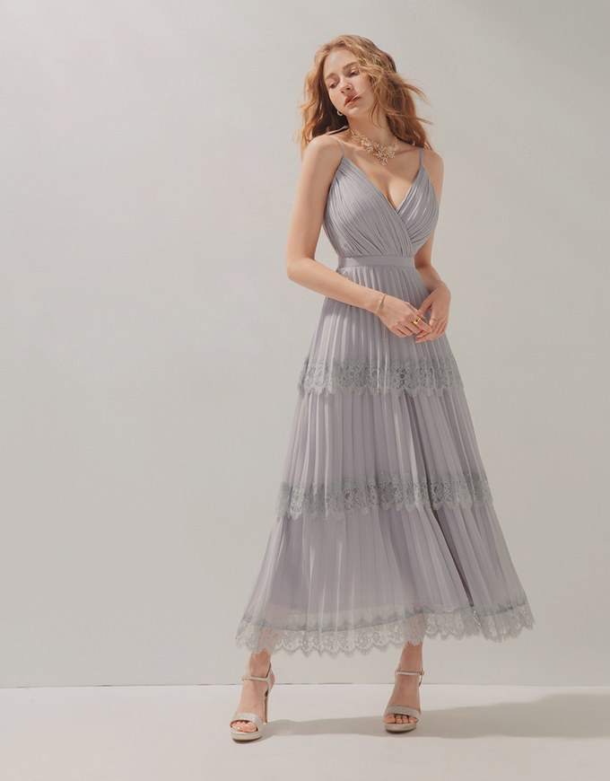 Pleated Tiered Maxi Dress (With Sewn-In Paddings)