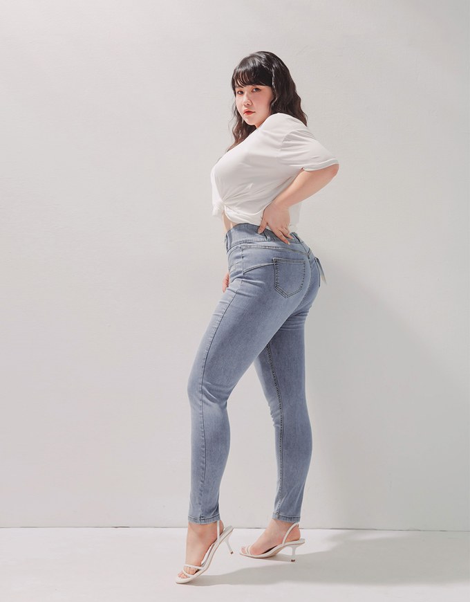 Plus Size- Breezy Cooling No Filter Denim Jeans Pants