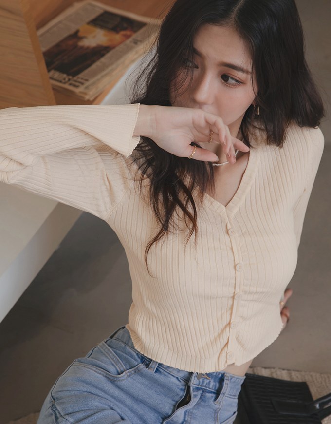 Beyond Basic Buttoned Knit Crop Top