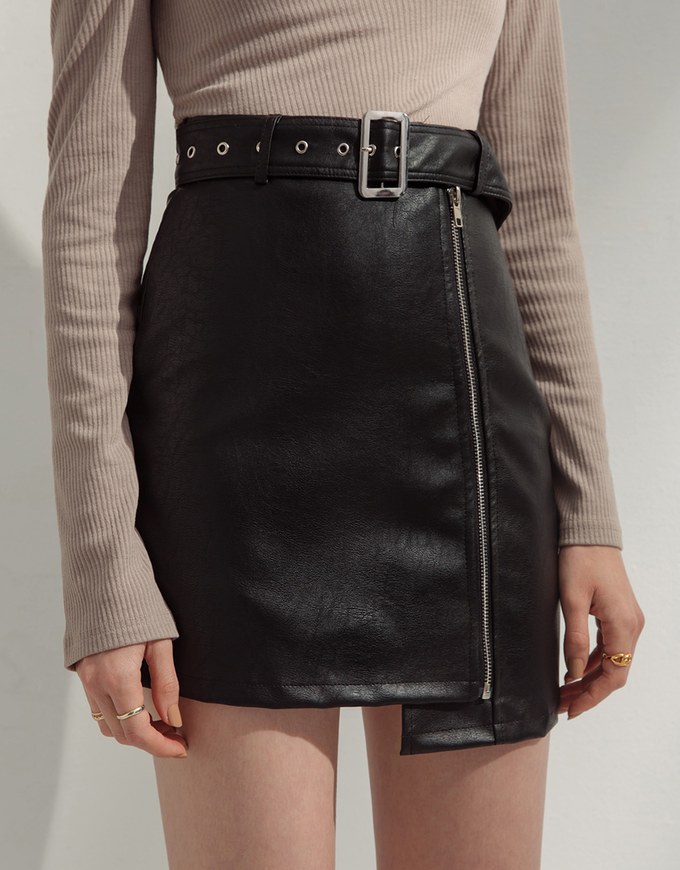 Très Chic Asymmetrical Leather Skirt (With Belt)