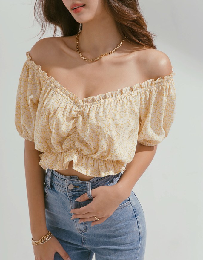 Exotic Floral Ruffled Crop Top
