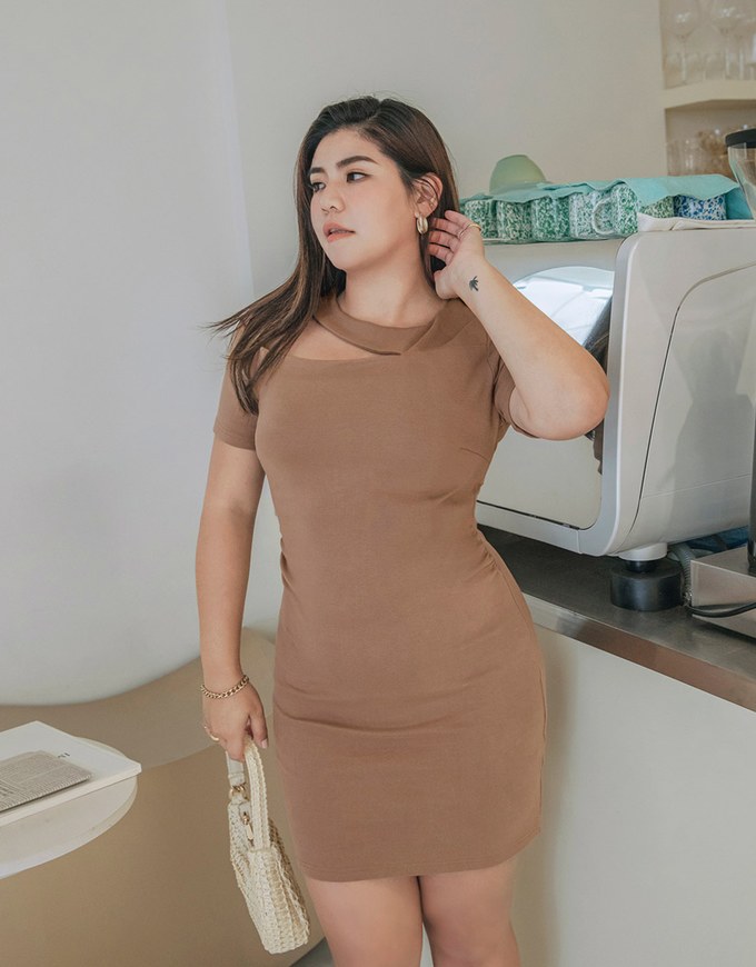 Sensual One-Shoulder Cut-Out Short Dress