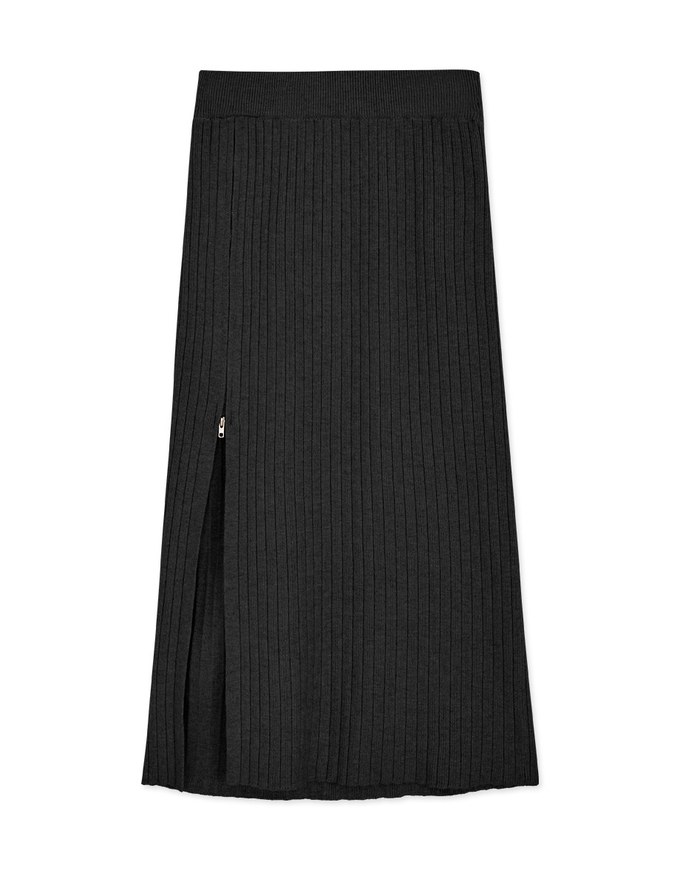 Long Knit Skirt With Side Zipper Slit
