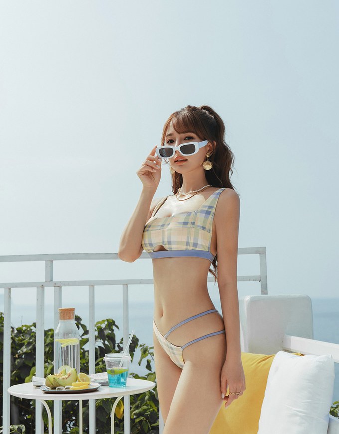 【Lisa's Design】Checkered Asymmetrical Bikini Bottom