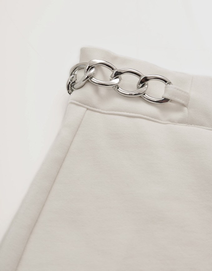 K-Pop Slimming Side Silver Chain Slit Shorts
