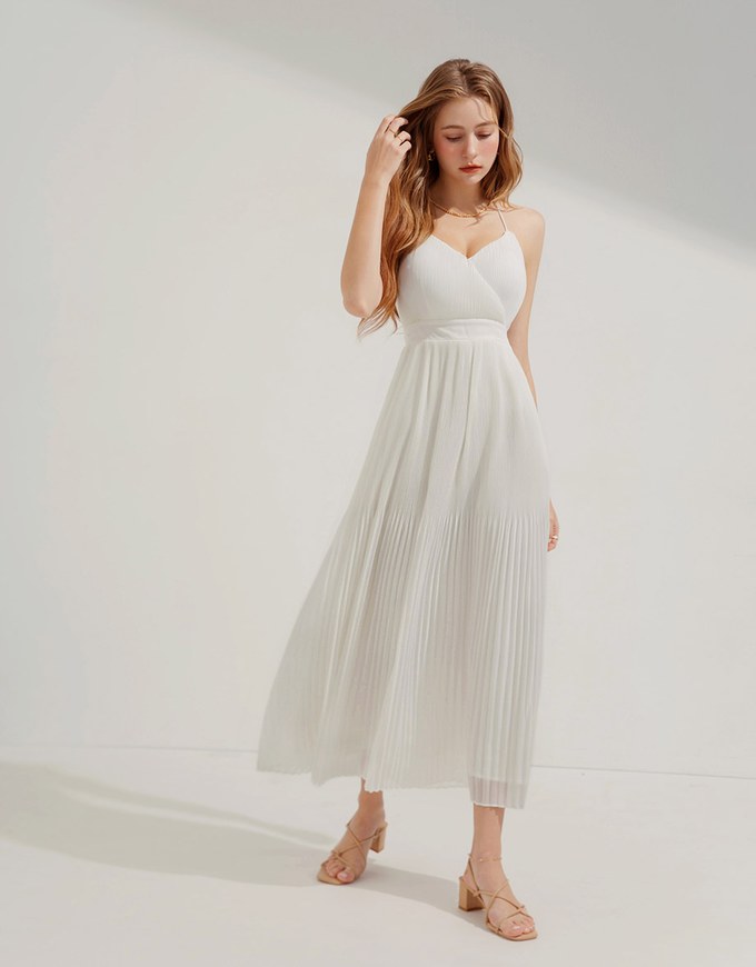 Gold Button Low-Cut Pleated Maxi Long Dress (With Padding)