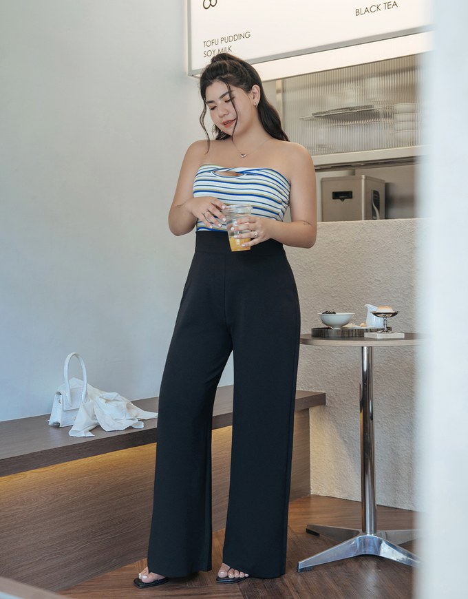 【Stark Minimalism 2.0】 High Waisted Straight Pants