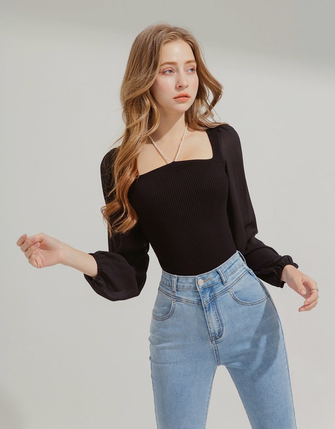 Pearl Chain Halter Neck Panel Knit Top
