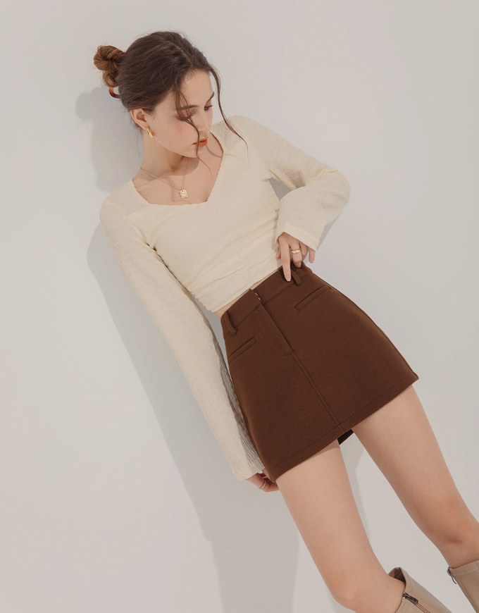 Textured Hidden Placket Suit Skirt