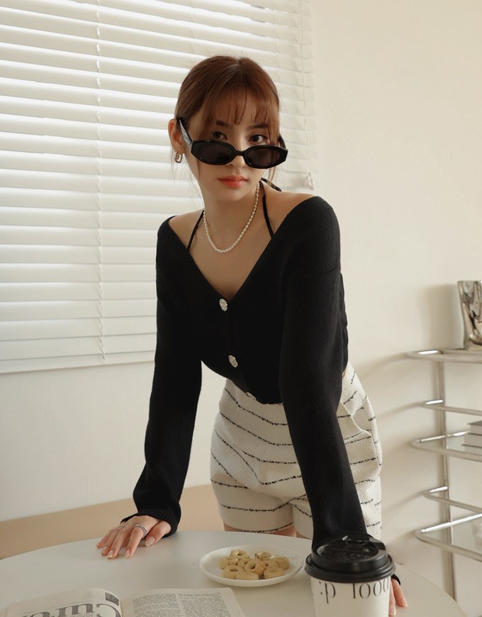 Neck Strappy Knitted Top