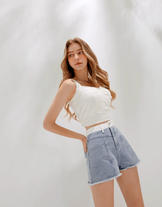 Contrast Unfinished Edge Jeans Denim Shorts