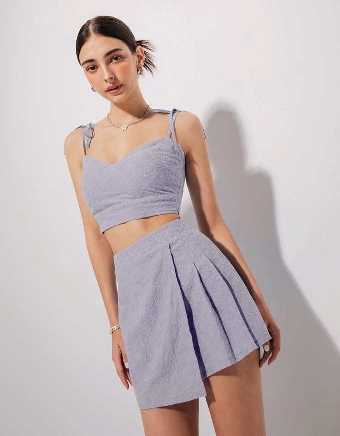 Petal Textured Pleated Skort