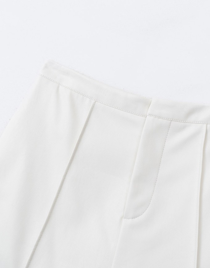 Concealed Placket Faux Leather Shorts