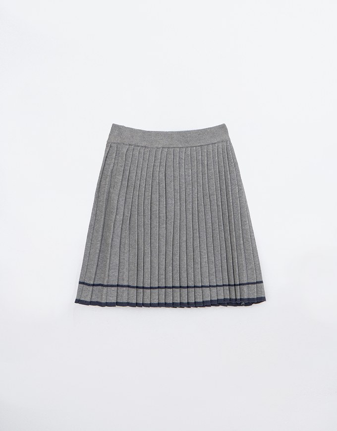 Preppy Knit Mini Skirt With Contrast Trim