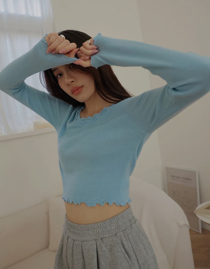 Layered Lettuce Edge Knit Long Sleeve Top