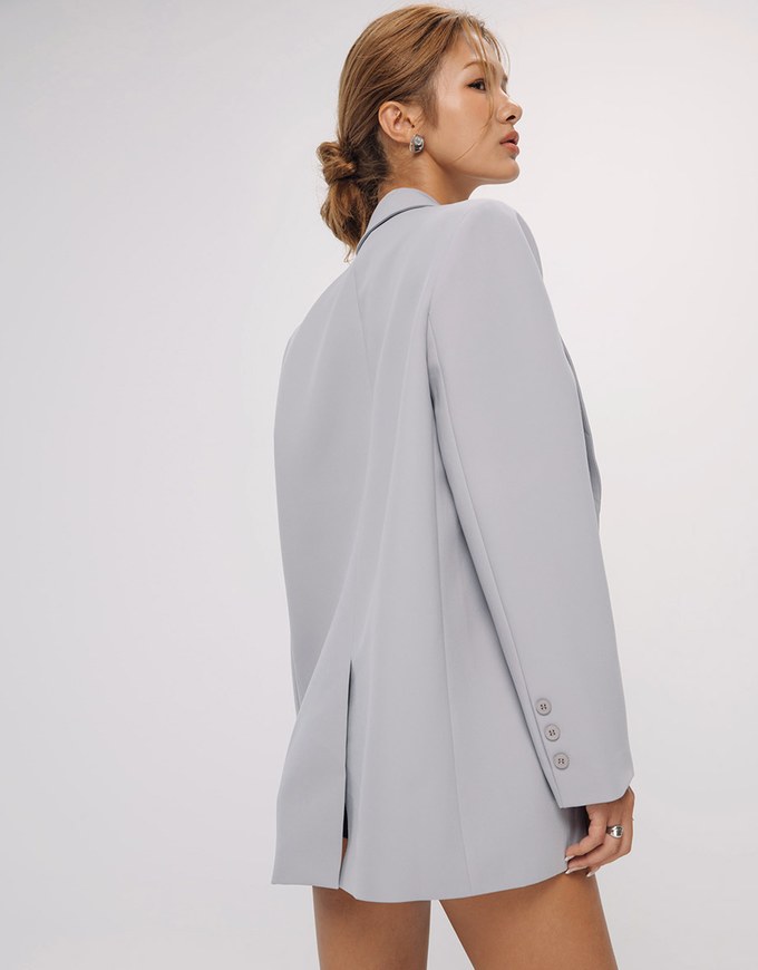 Minimalist Oversized Suit Jacket (With Shoulder Pads)