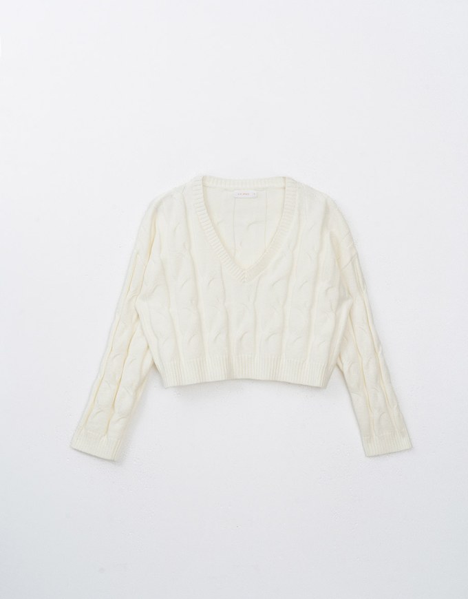 Long Sleeve Solid V Neck Cable Knit Top