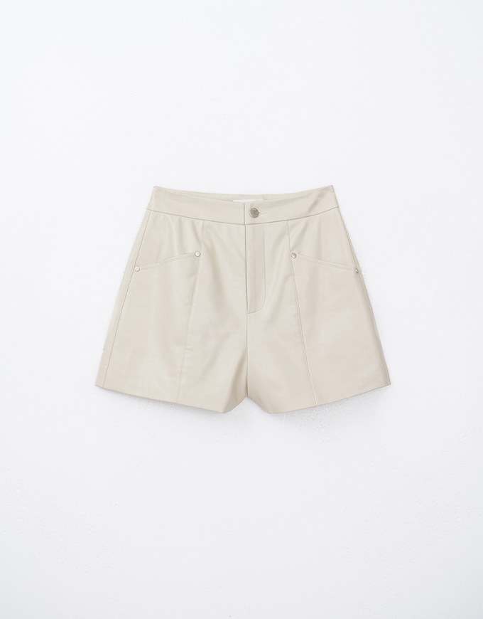 Minimalist Edgy Faux Leather Shorts