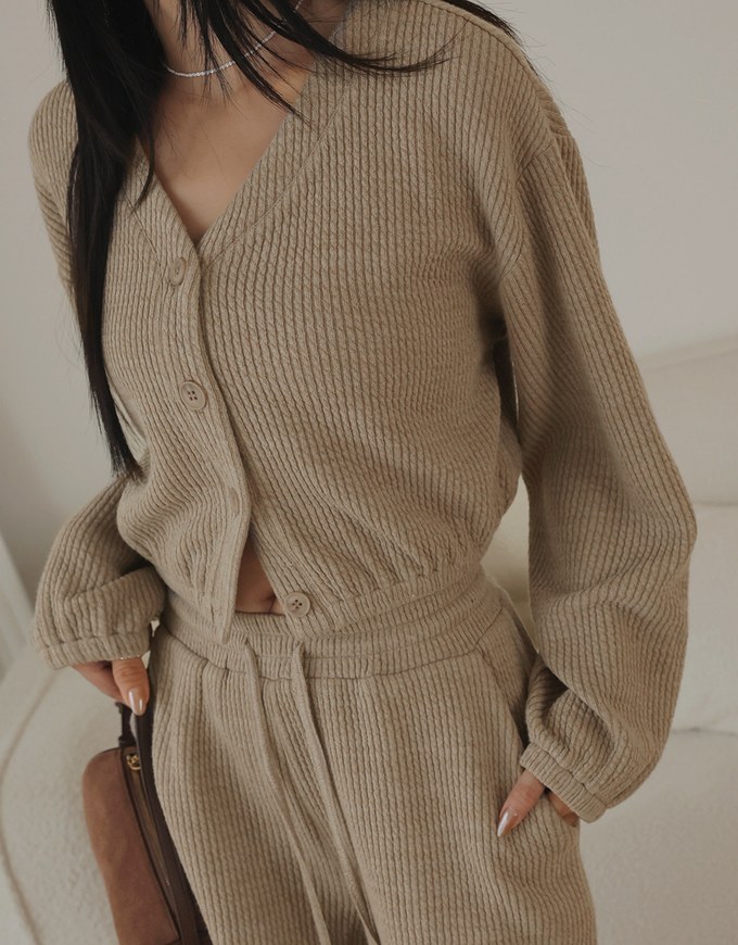 Regular Fitted V Neck Ribbed Long Sleeve Knit Top And Shorts Set Wear