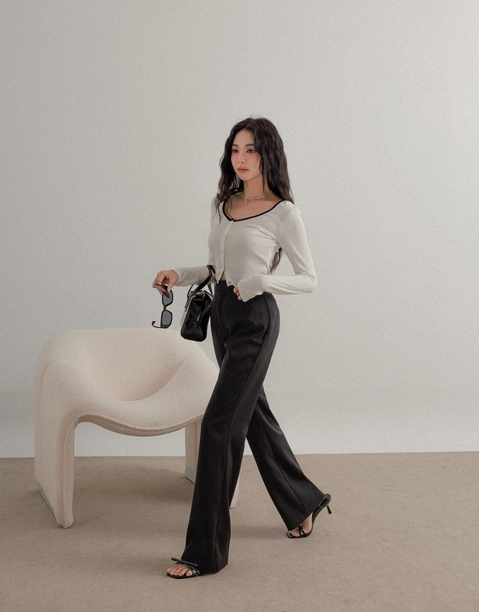 Perfect Body Curved Hip Suit Flared Pants