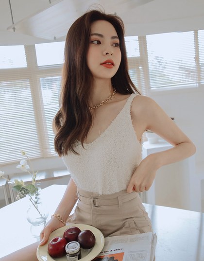 Elevated Detailing Plush Knit Cami Top