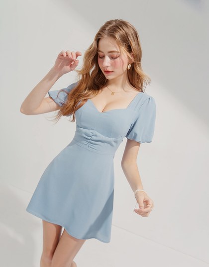 Peach Heart Neck Puffed Sleeves Strap Mini Dress (With Chest Pad)