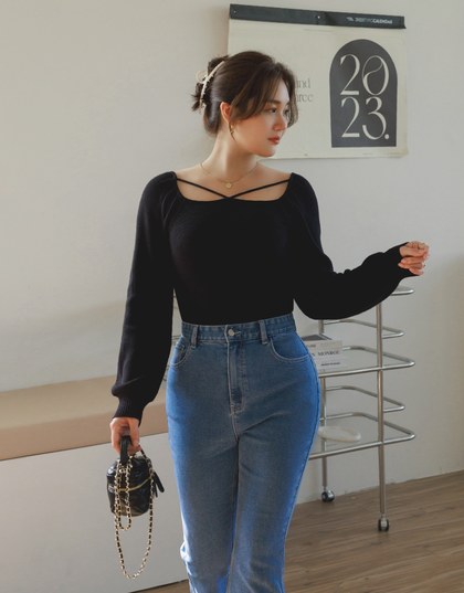 2 Way Square Neck Knit Top