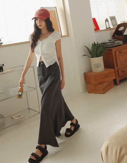 【Petite Girl】Maxi Denim Jeans Skirt Mermaid Shape with Back Pockets