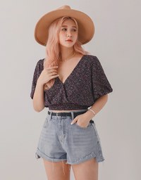 Casual Frayed Shorts (With Belt)