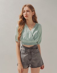 Overlapping Denim Jeans Shorts (With Belt)